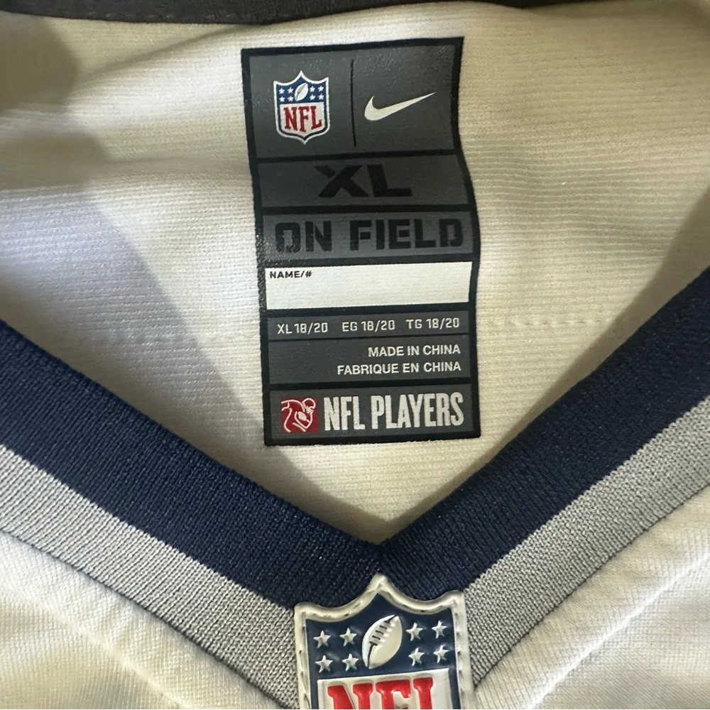 Nike pre owned
